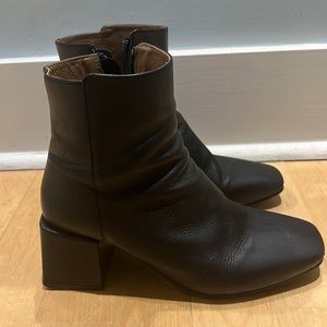 Black Leather Block Heel Boots EUREKA